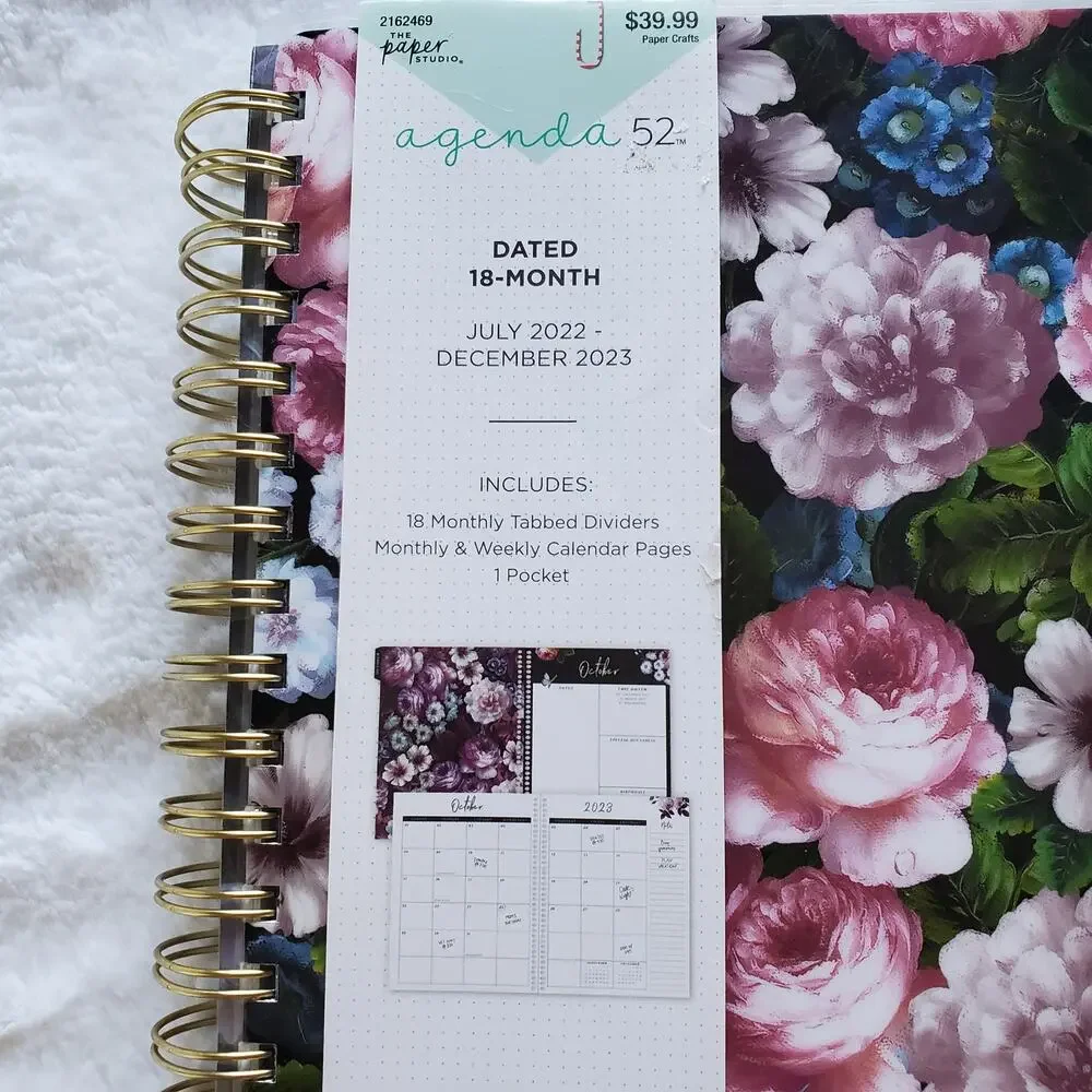 The Paper Studio Agenda 52 18 Month Planner Dated 2022-2023